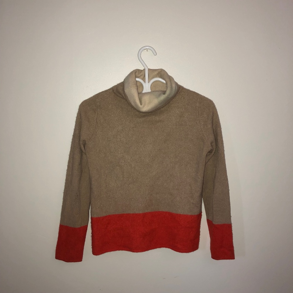 Vintage Cashmere Women’s Sweater